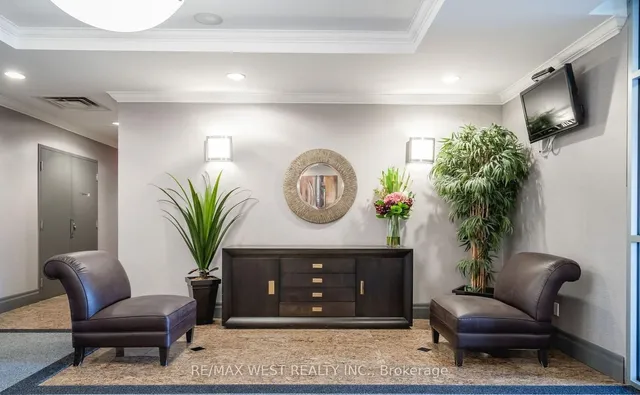 Additional property image - 2772 Keele St Unit 312