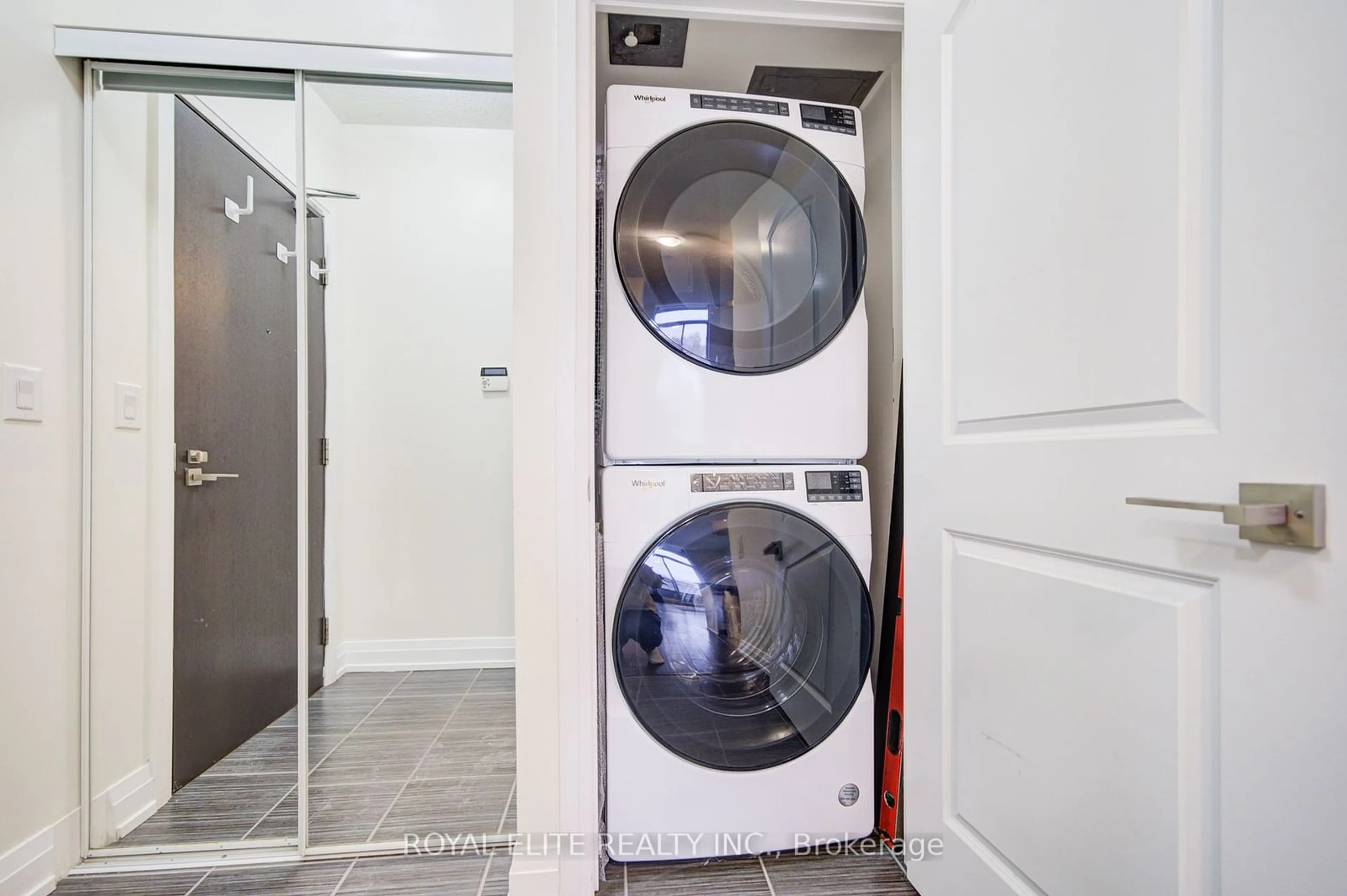 Laundry room for 1060 SHEPPARD Ave #103, Toronto Ontario M3J 0G7