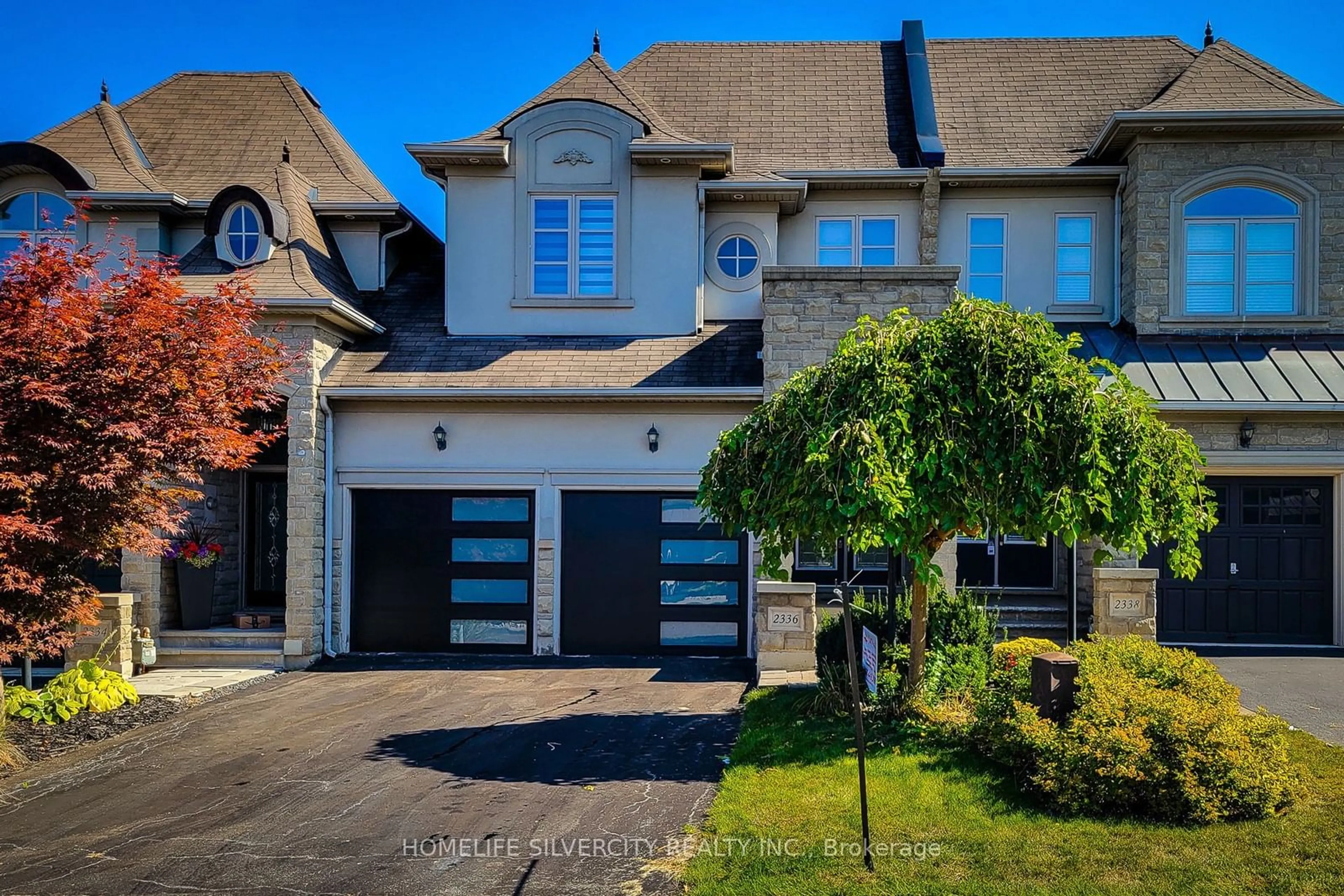 A pic from exterior of the house or condo, cottage for 2336 Wuthering Heights Way, Oakville Ontario L6M 0E8