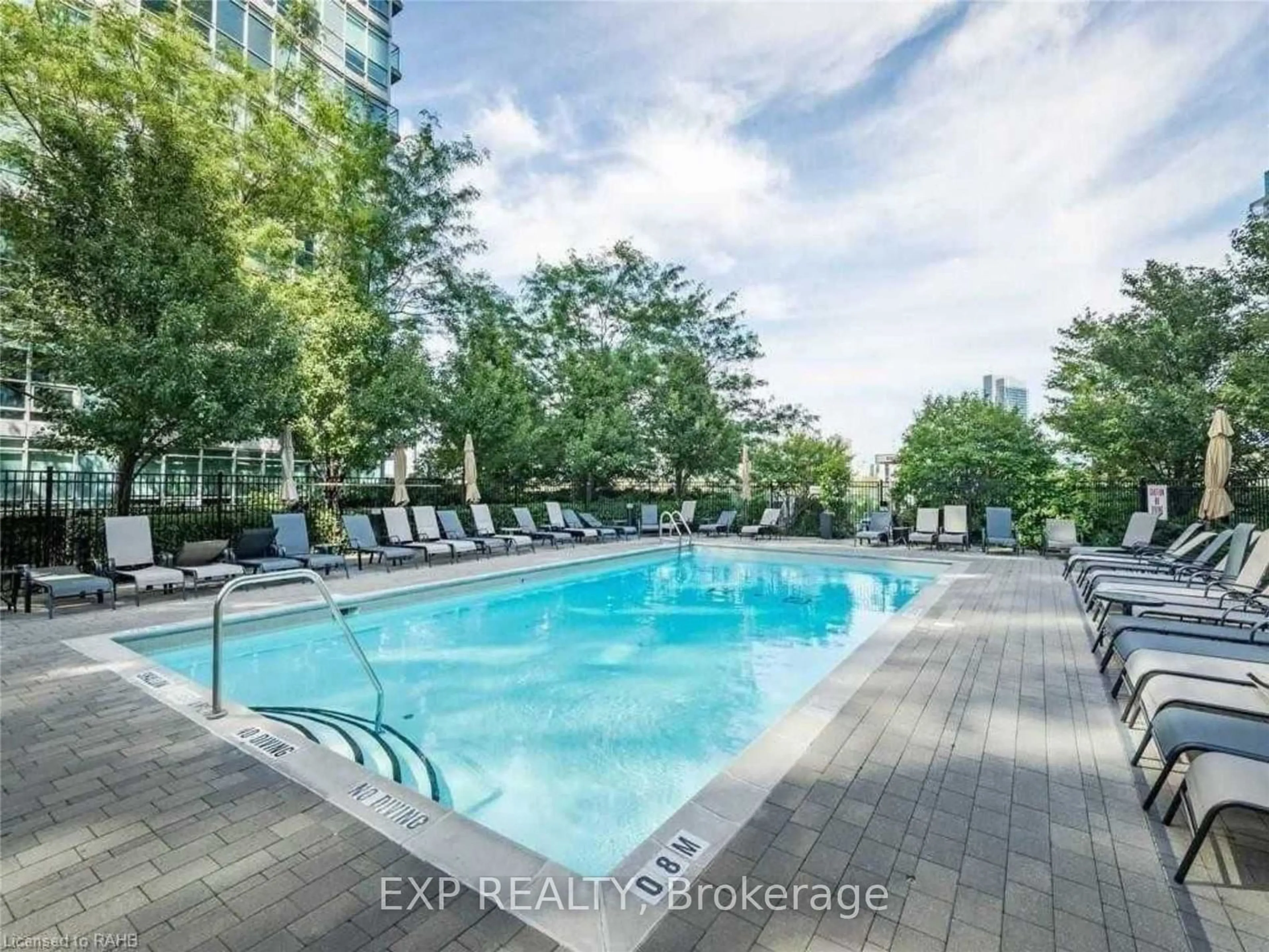 Pool for 185 Legion Rd #2104, Toronto Ontario M8Y 0A1