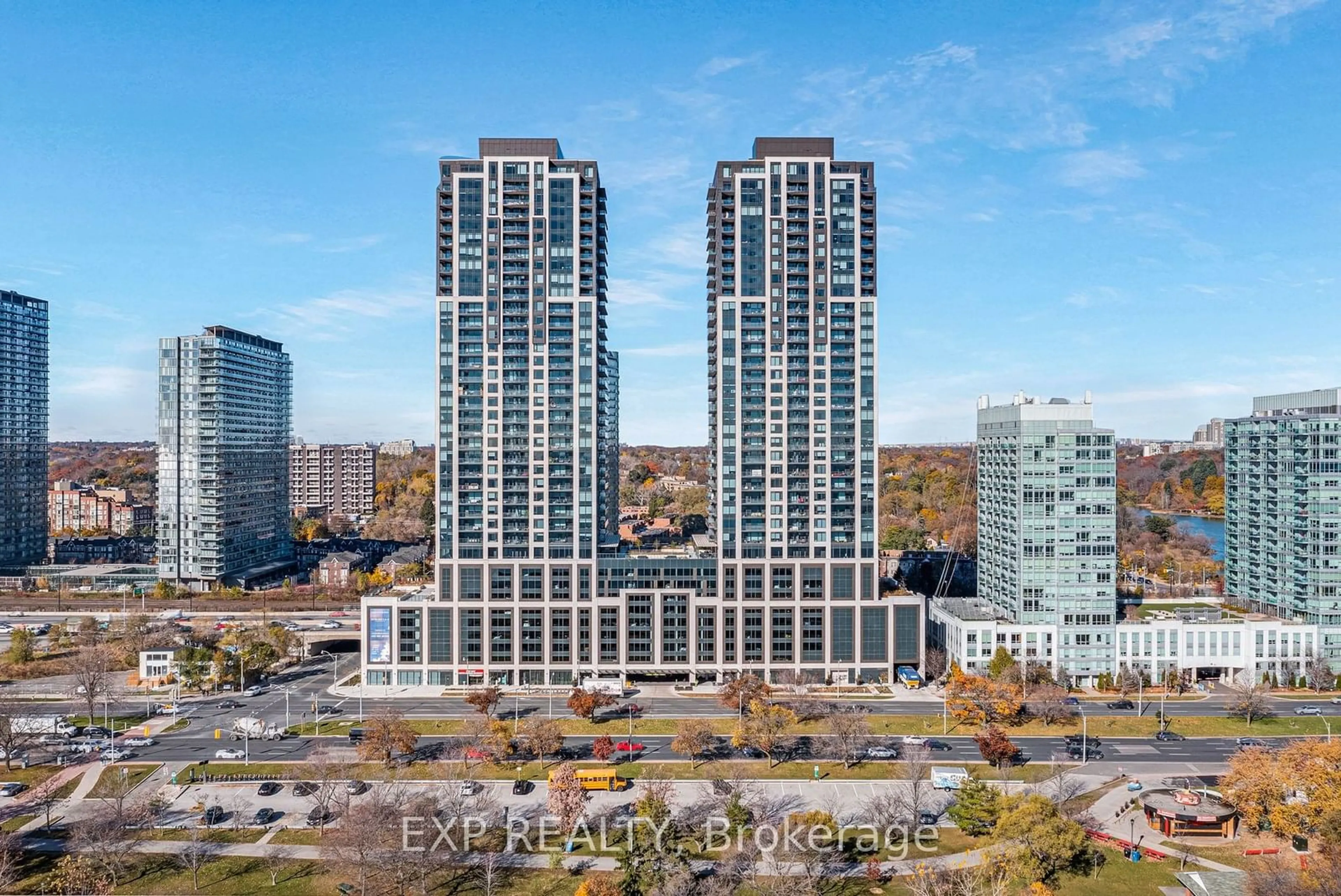 A pic from exterior of the house or condo, the view of city buildings for 1926 Lake Shore Blvd #2510, Toronto Ontario M6S 1A1