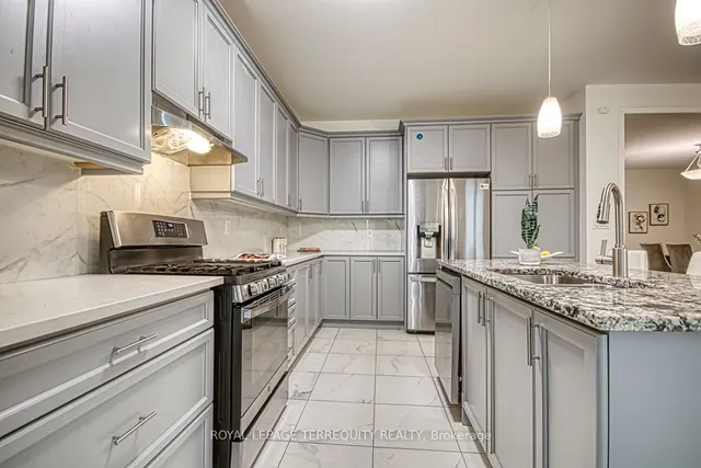 Additional property image - 385 Gordon Krantz Ave
