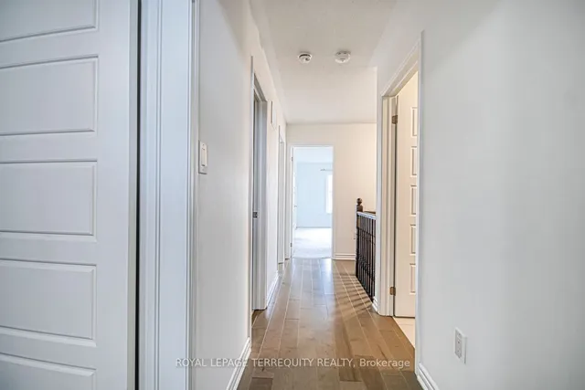 Additional property image - 385 Gordon Krantz Ave