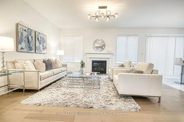 Additional property image - 385 Gordon Krantz Ave
