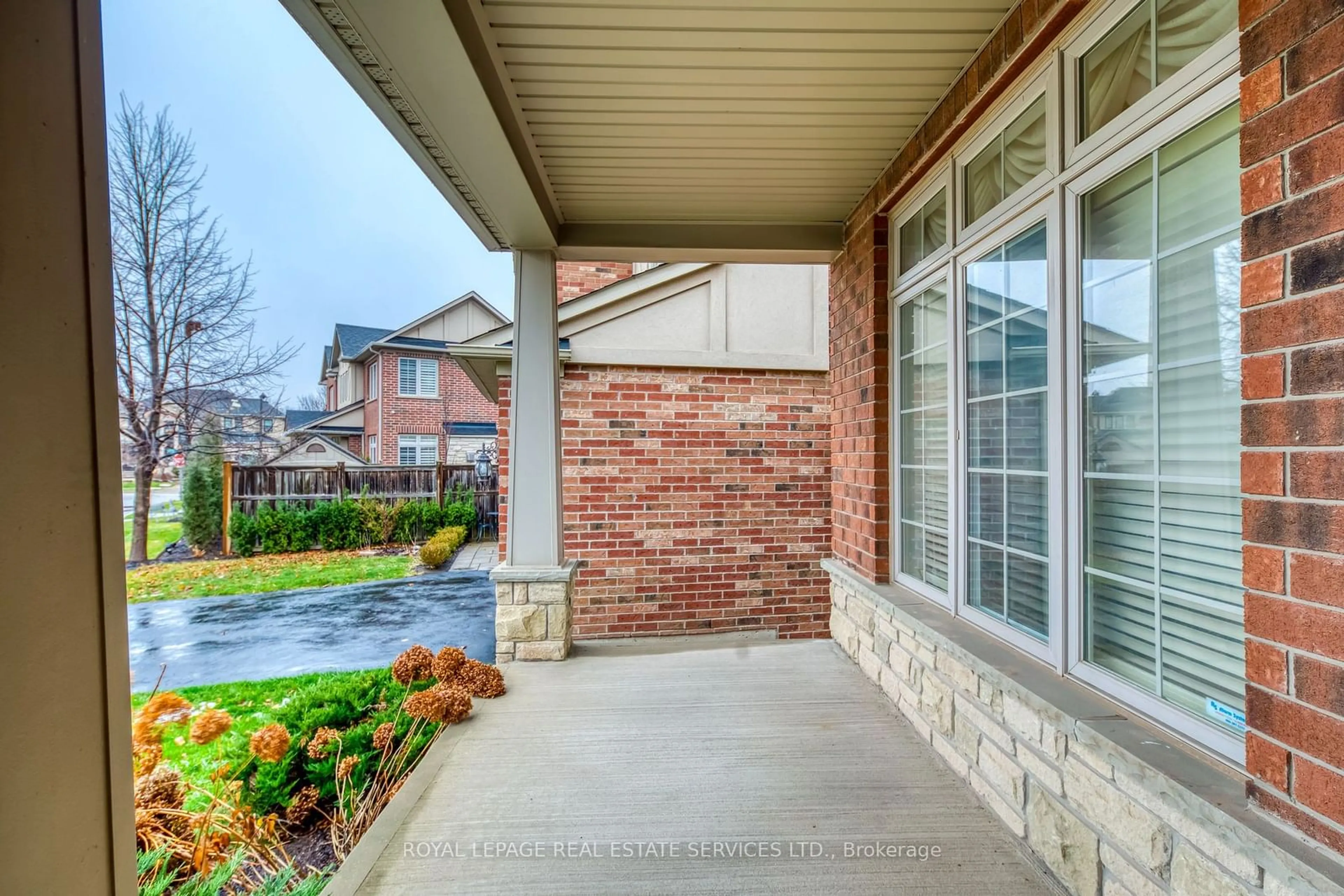 Home with brick exterior material, street for 2271 Littondale Lane, Oakville Ontario L6M 0A6