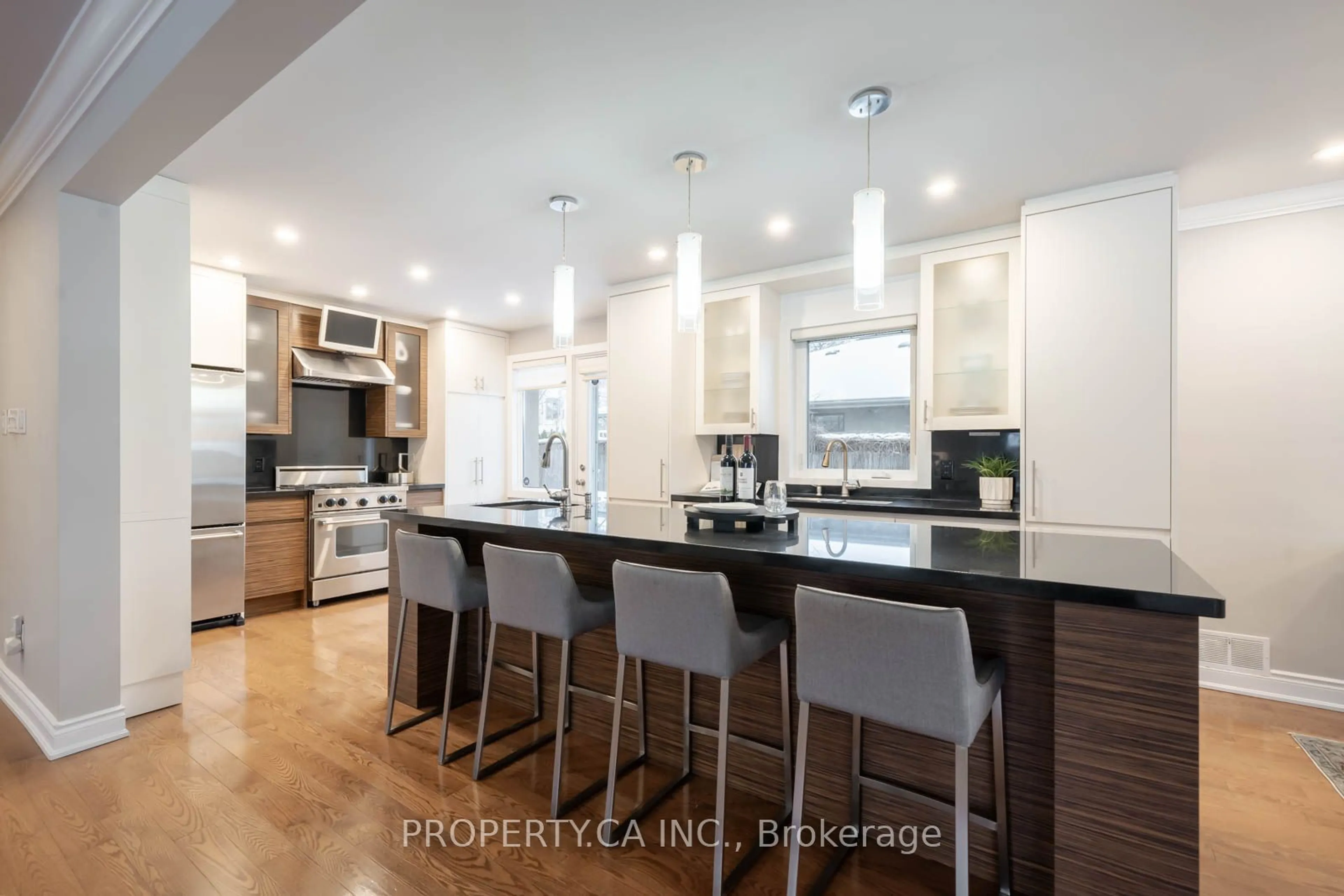 Open concept kitchen for 1 Orkney Cres, Toronto Ontario M9A 2T4