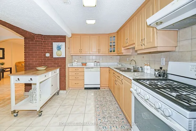 Additional property image - 58 Hisey Cres