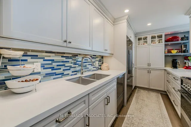Additional property image - 1415 Ghent Ave Unit 504