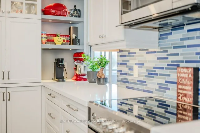 Additional property image - 1415 Ghent Ave Unit 504