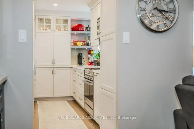 Additional property image - 1415 Ghent Ave Unit 504