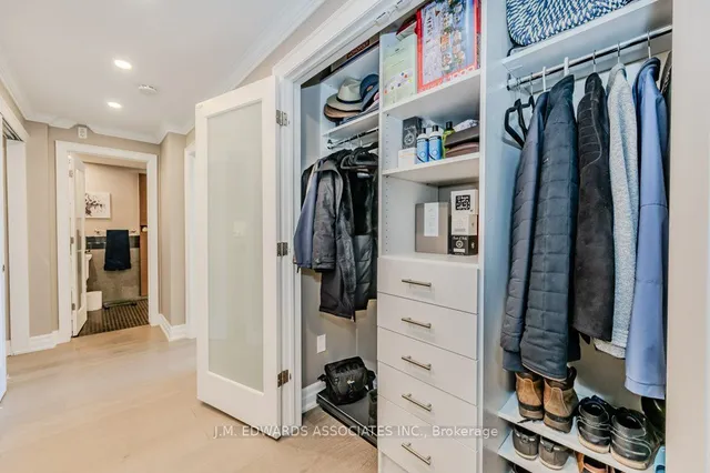 Additional property image - 1415 Ghent Ave Unit 504