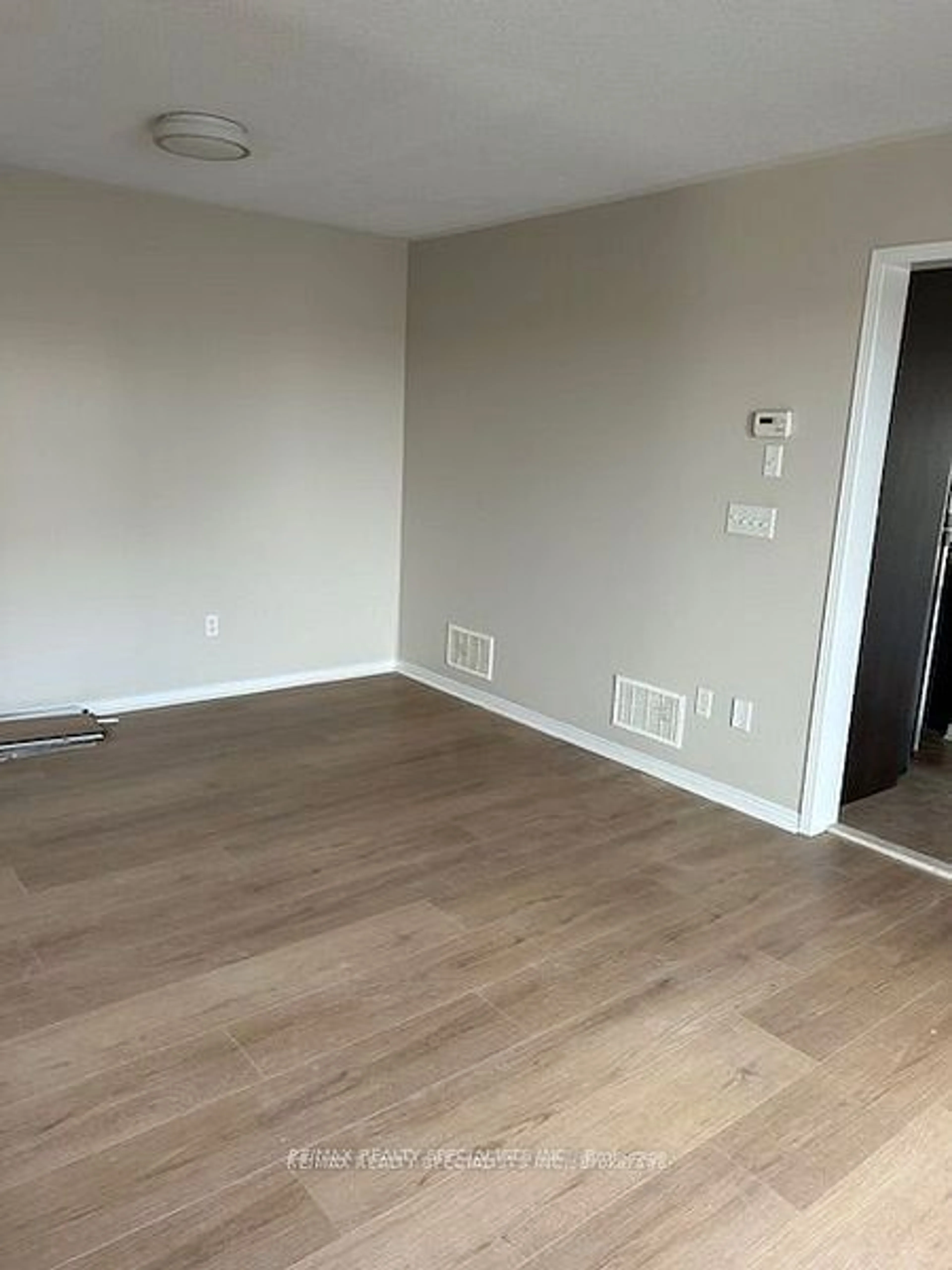 A pic of a room, not visible floor for 4867 Verdi St, Burlington Ontario L7M 0H4