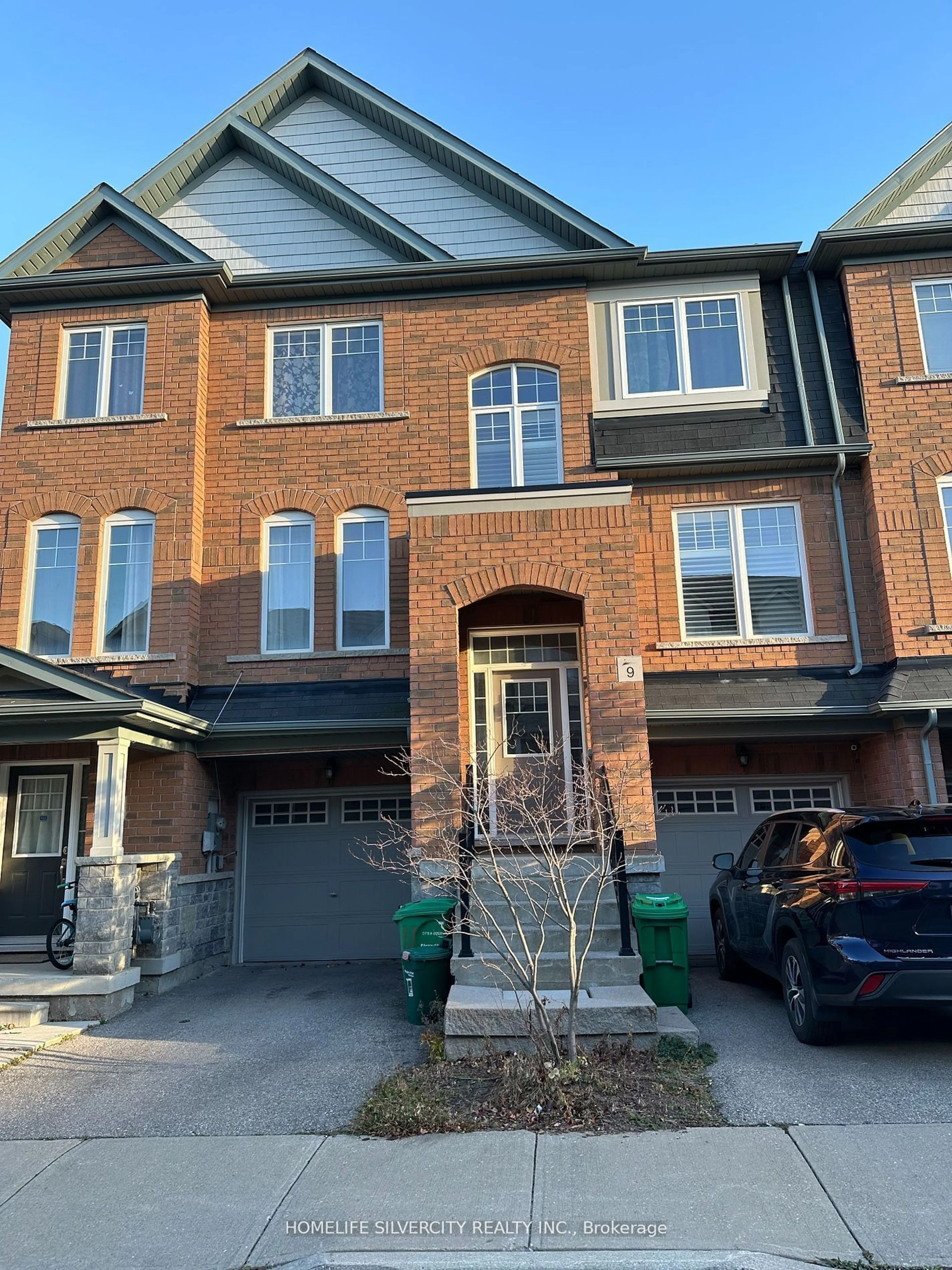 A pic from exterior of the house or condo, the street view for 9 Magdalene Cres, Brampton Ontario L6Z 0B4