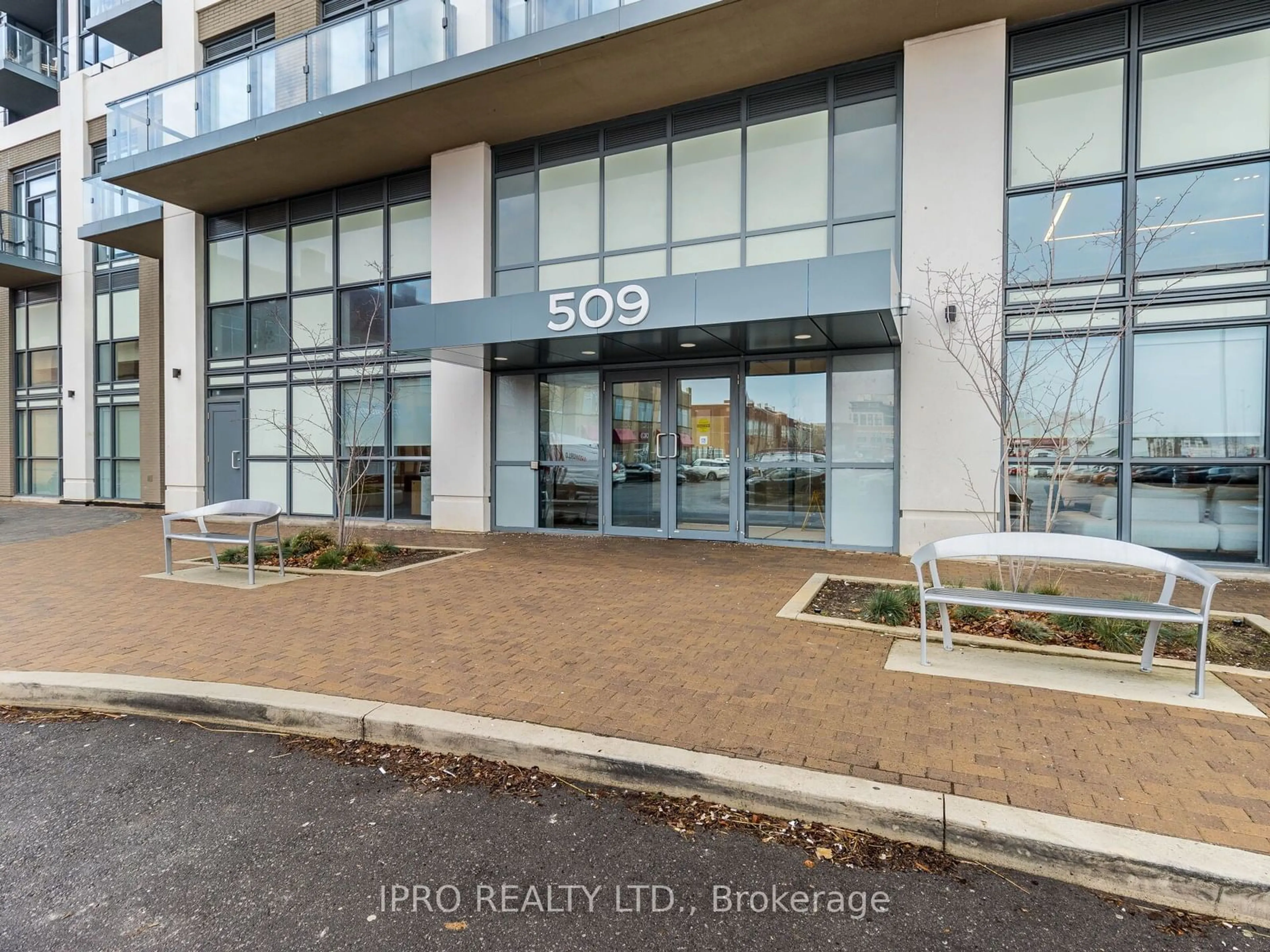 Unknown for 509 Dundas St #721, Oakville Ontario L6M 4M2