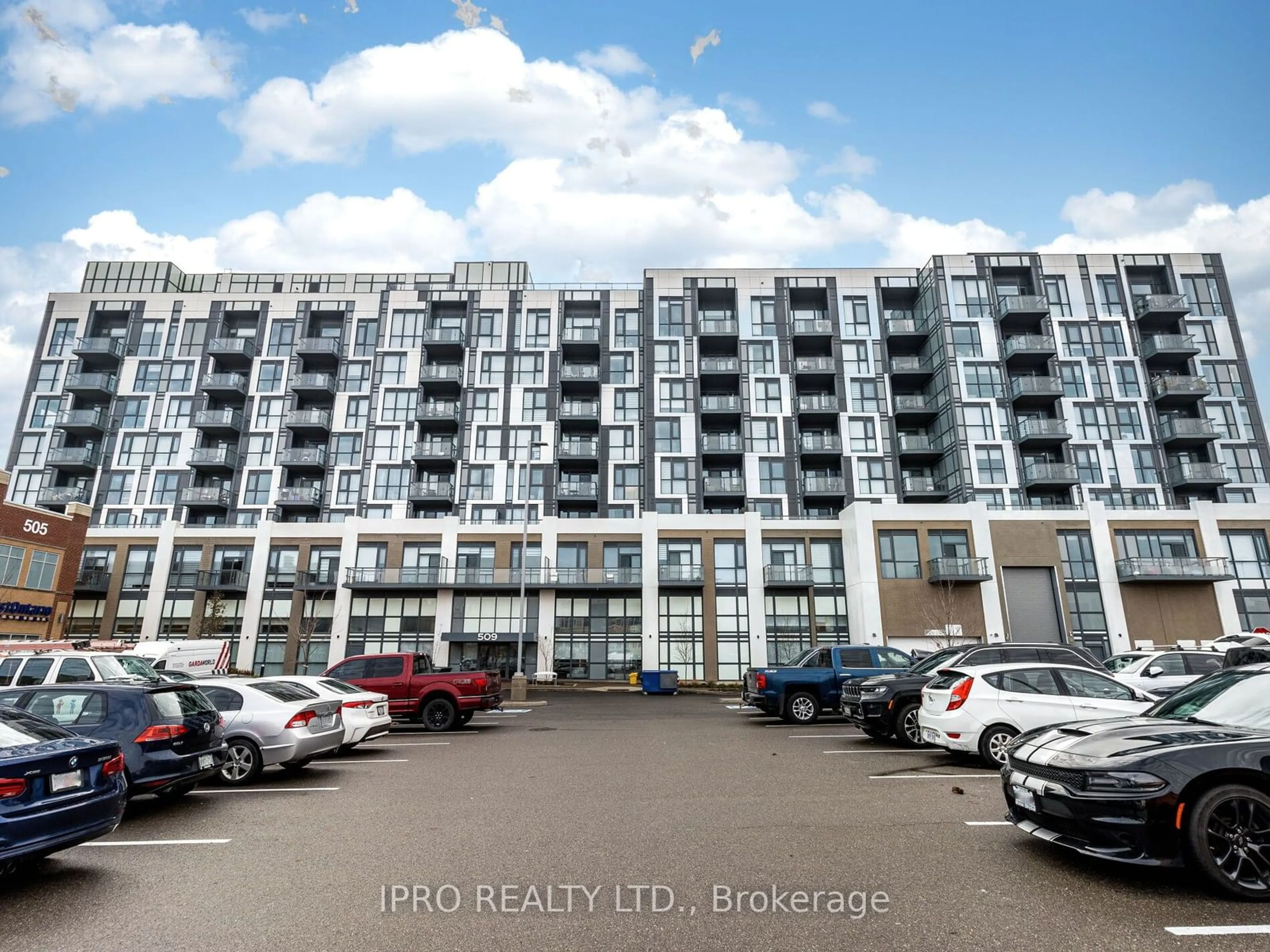 Unknown for 509 Dundas St #721, Oakville Ontario L6M 4M2