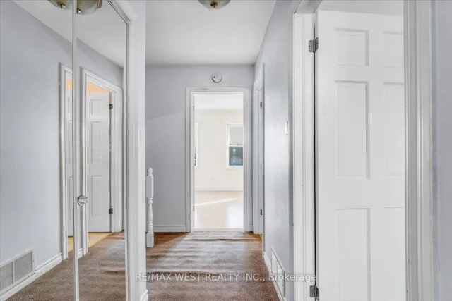 Additional property image - 1020 Central Park Dr Unit 33