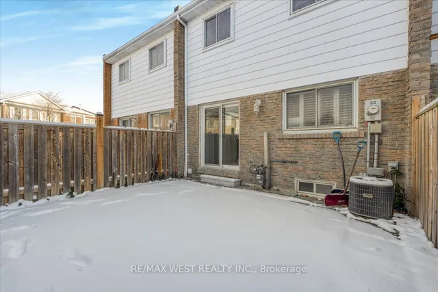 Additional property image - 1020 Central Park Dr Unit 33