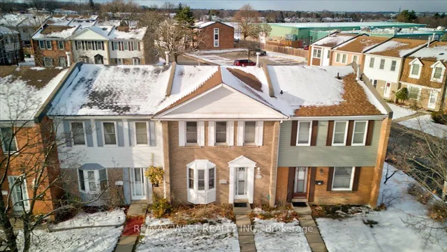 Additional property image - 1020 Central Park Dr Unit 33