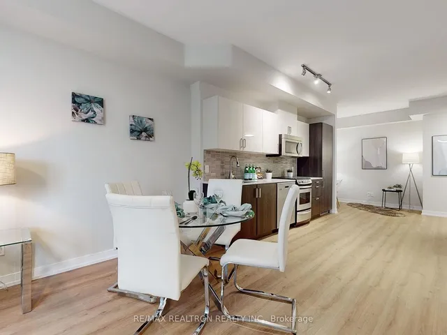 Additional property image - 36 Howard Park Ave Unit 302