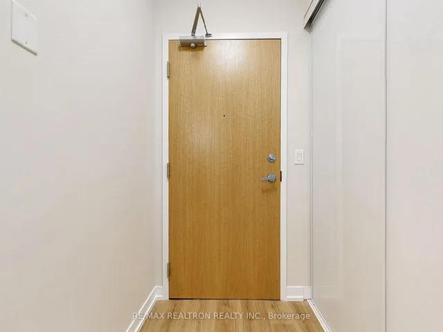 Additional property image - 36 Howard Park Ave Unit 302