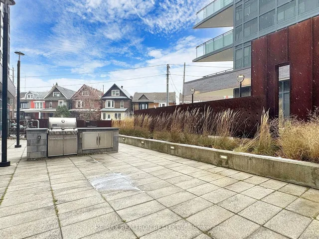 Additional property image - 36 Howard Park Ave Unit 302