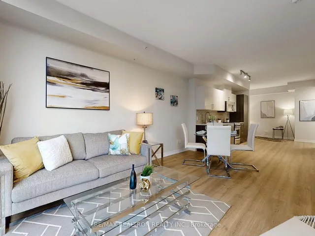 Additional property image - 36 Howard Park Ave Unit 302