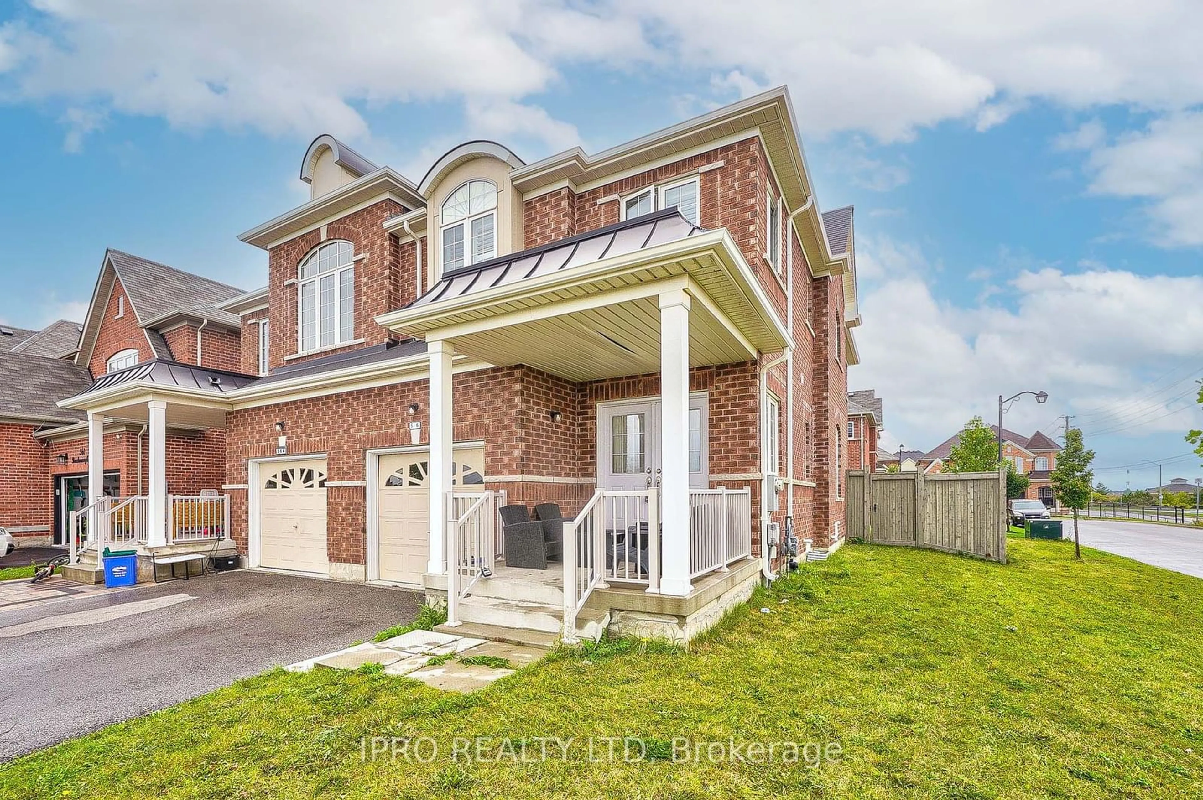 A pic from exterior of the house or condo, the street view for 566 BESSBOROUGH Dr, Milton Ontario L9T 8V9