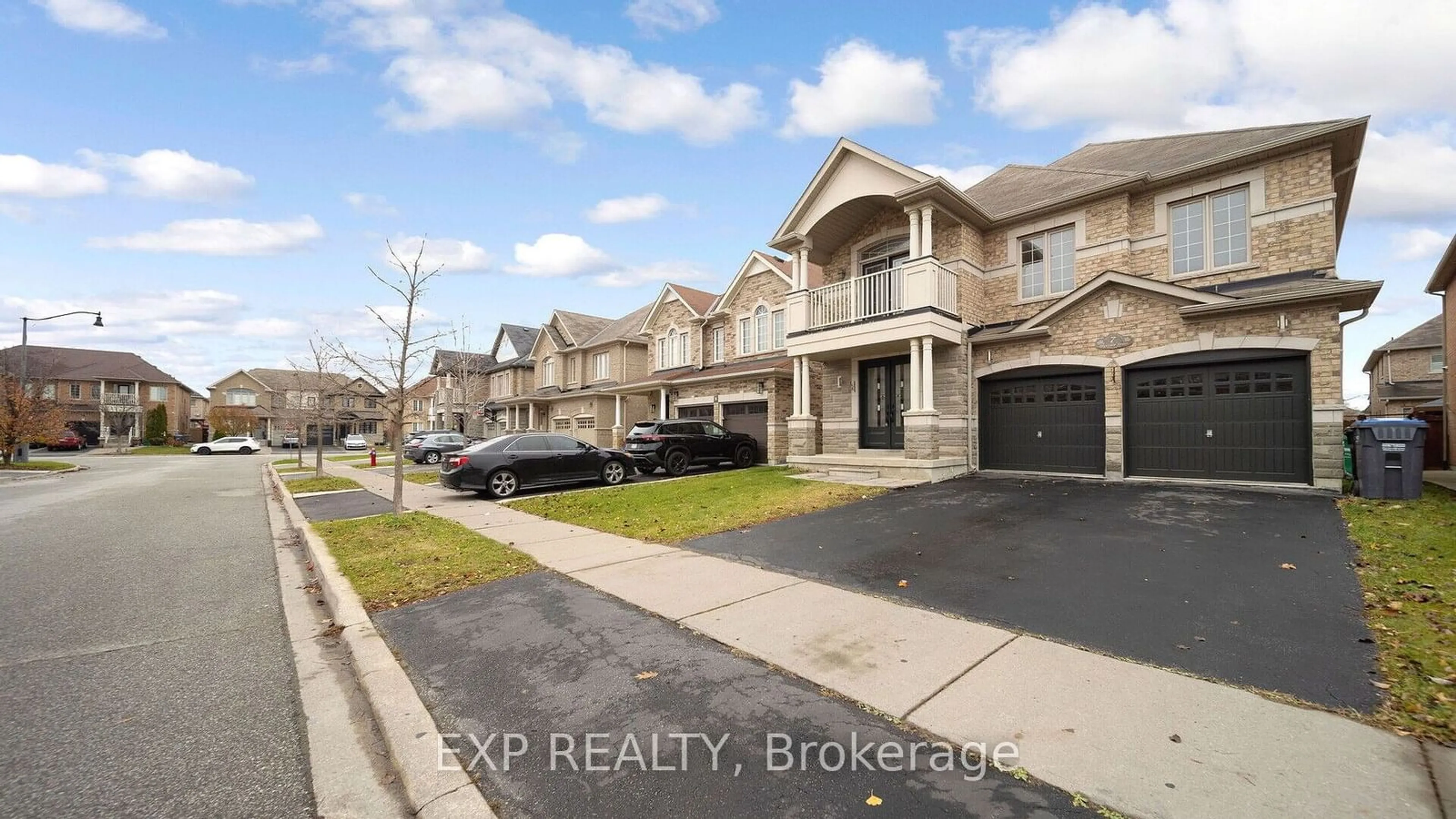 A pic from exterior of the house or condo, the street view for 7 Wynview St, Brampton Ontario L6P 3N6