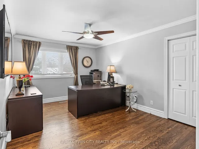 Additional property image - 1103 Marley Cres