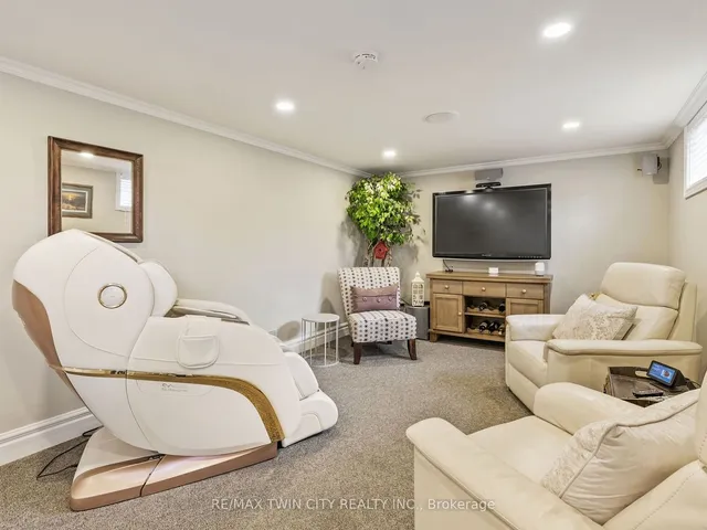 Additional property image - 1103 Marley Cres