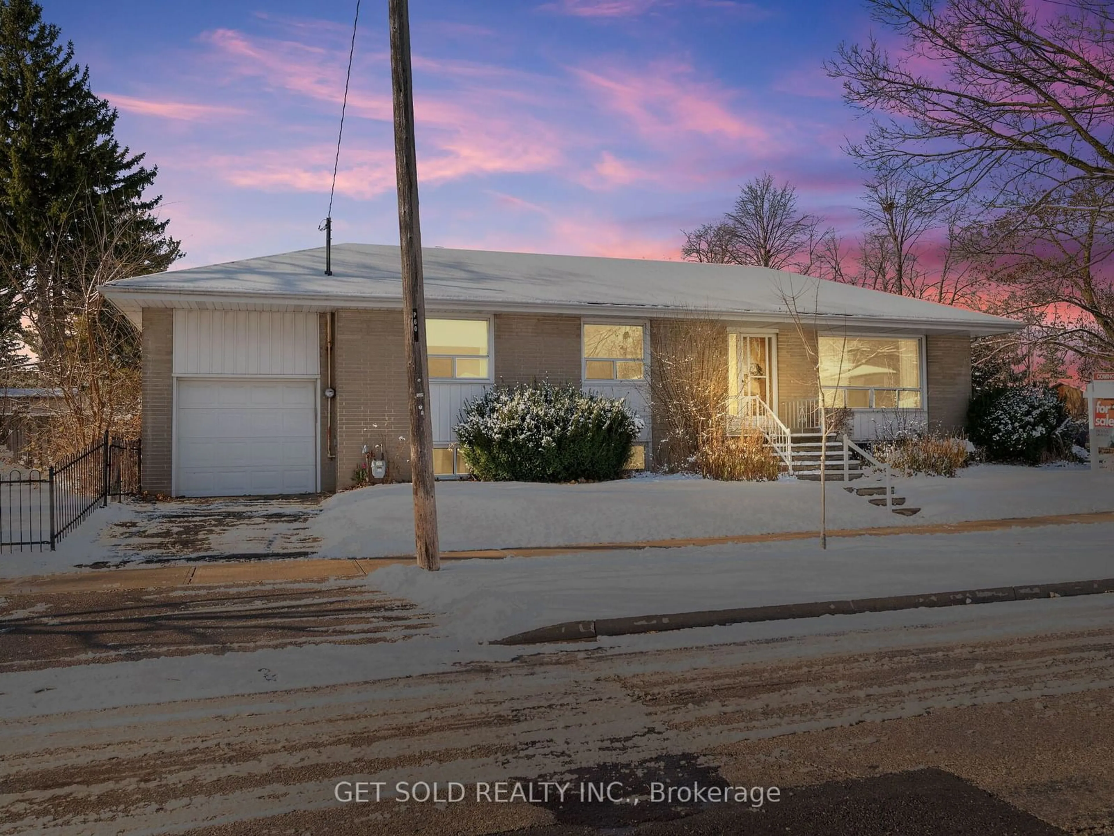 Frontside or backside of a home, the street view for 60 Barford Rd, Toronto Ontario M9W 4H4