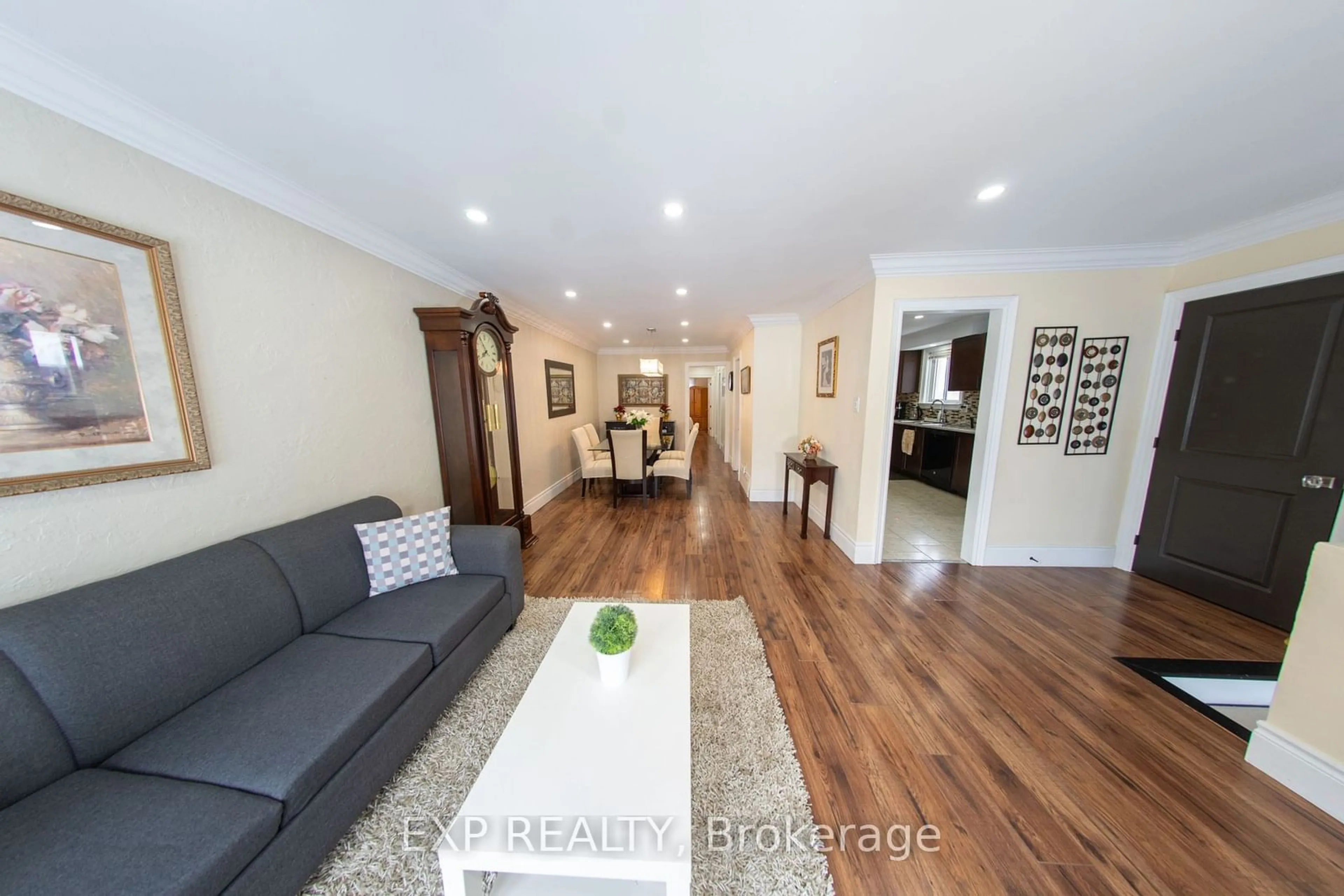 Living room, wood floors for 77 Burbank Cres, Orangeville Ontario L9W 3E6