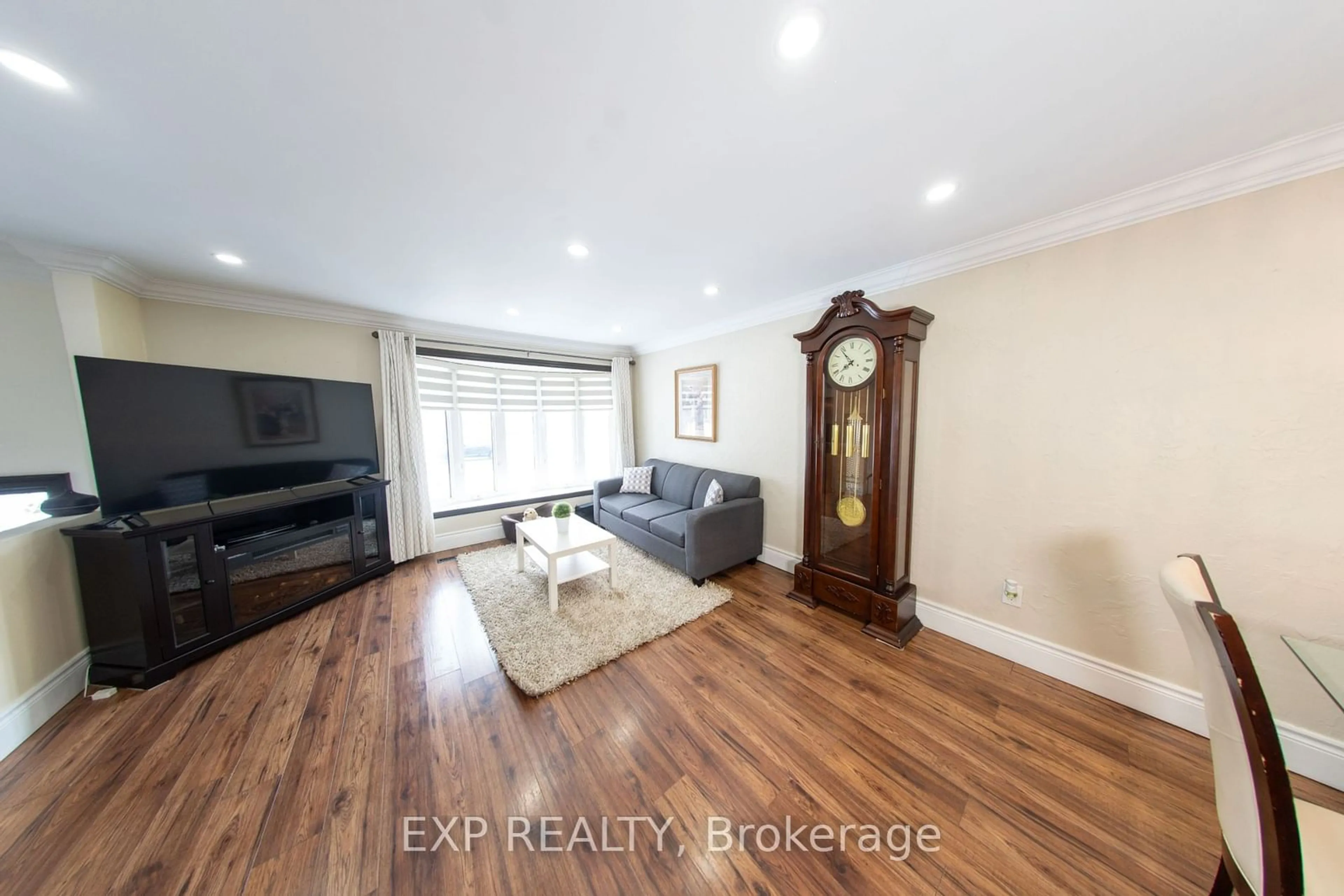 Living room, wood floors for 77 Burbank Cres, Orangeville Ontario L9W 3E6