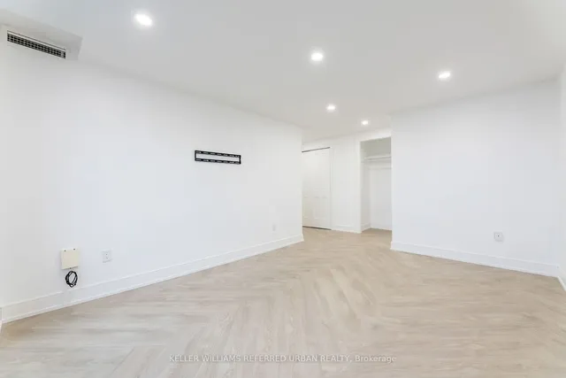 Additional property image - 1300 Mississauga Valley Blvd Unit 1206