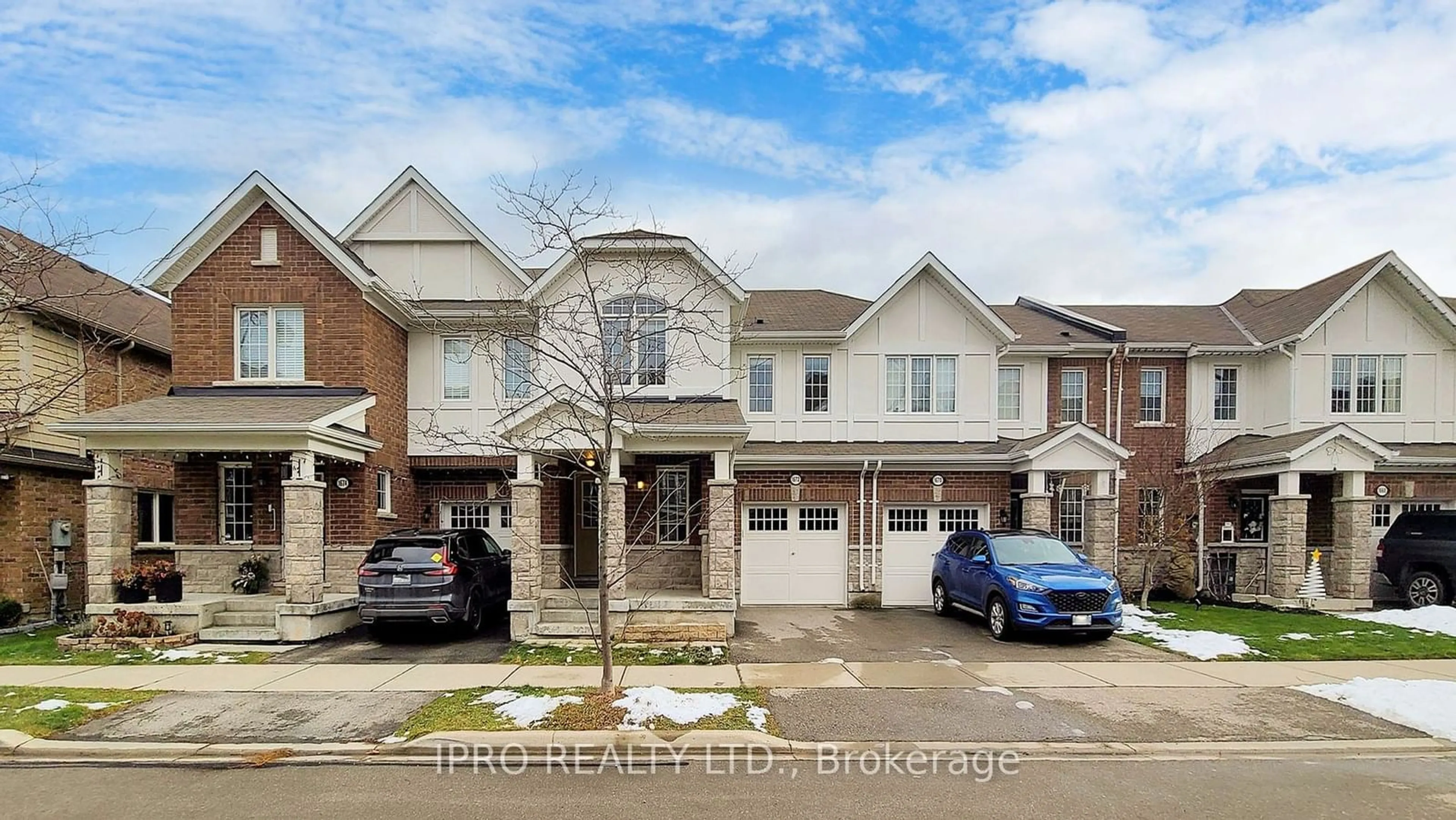 A pic from exterior of the house or condo, the street view for 1672 Copeland Circ, Milton Ontario L9T 8X8