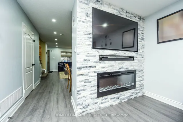 Additional property image - 94 Saintsbury Cres