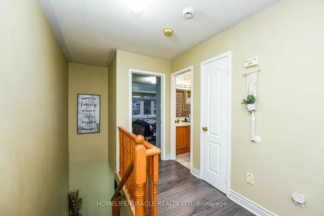Additional property image - 94 Saintsbury Cres