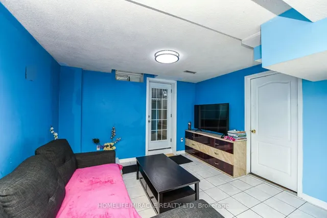 Additional property image - 94 Saintsbury Cres
