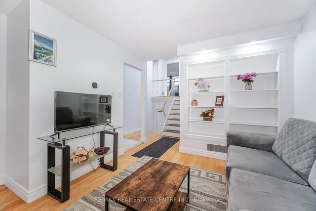 Additional image 20 of 4062 Dunmow Cres
