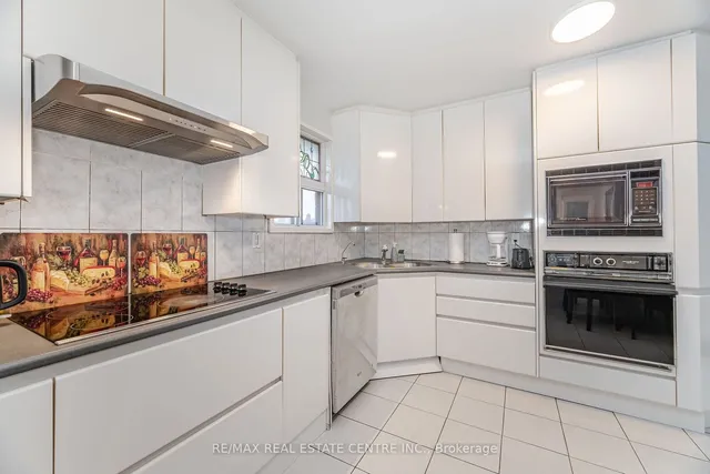 Additional image 17 of 4062 Dunmow Cres