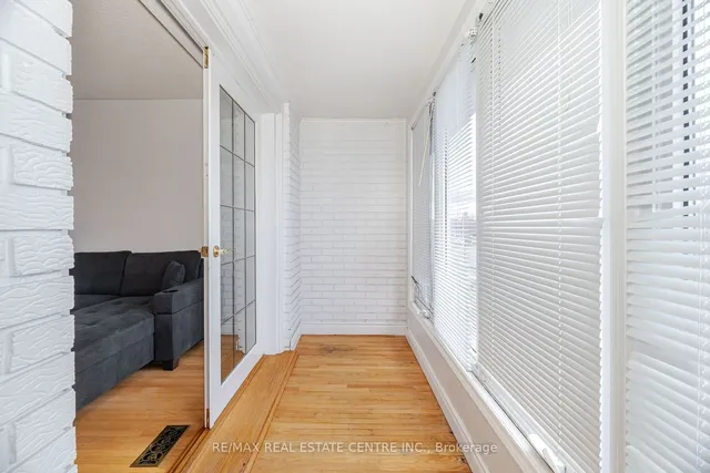 Additional image 24 of 4062 Dunmow Cres