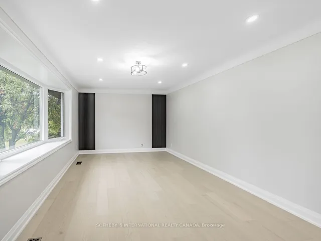 Additional property image - 222 Hammersmith Crt