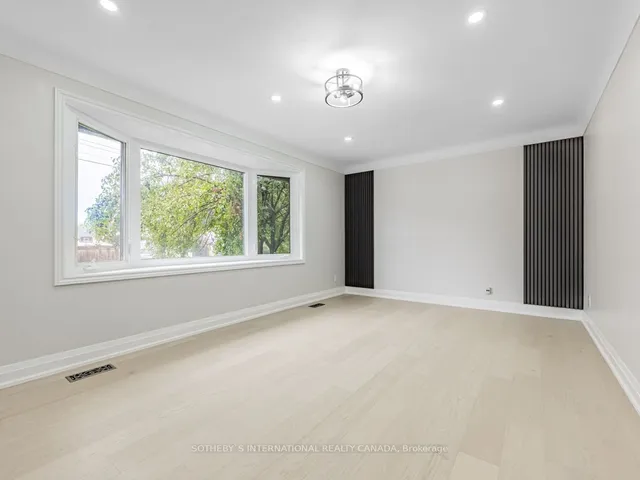 Additional property image - 222 Hammersmith Crt