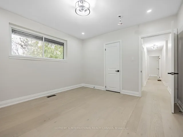 Additional property image - 222 Hammersmith Crt