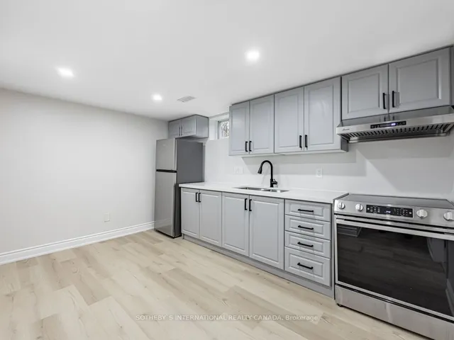 Additional property image - 222 Hammersmith Crt