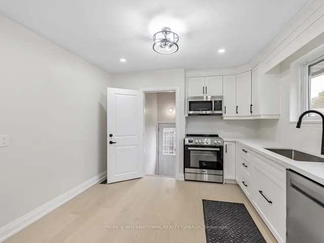Additional property image - 222 Hammersmith Crt