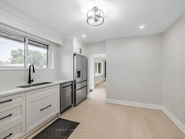 Additional property image - 222 Hammersmith Crt