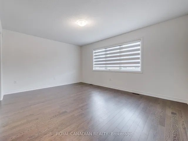 Additional property image - 476 Bergamot Ave