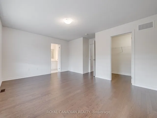 Additional property image - 476 Bergamot Ave
