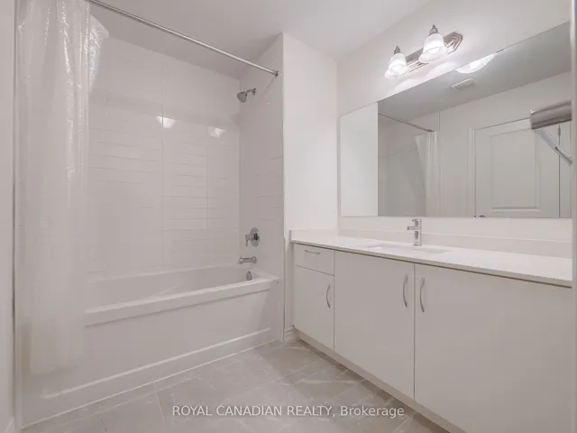 Additional property image - 476 Bergamot Ave